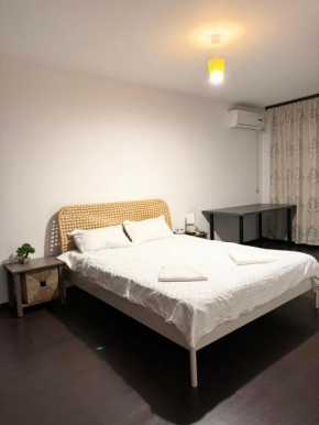 R Room